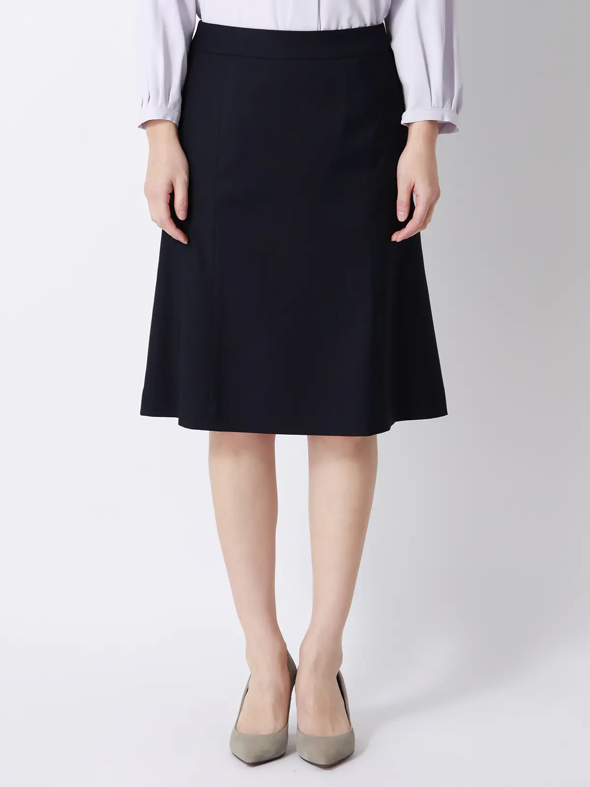 フレアスカート／ウォッシャブル／ストレッチ／ウールライクTRツイル／無地 ネイビー 36(7号）