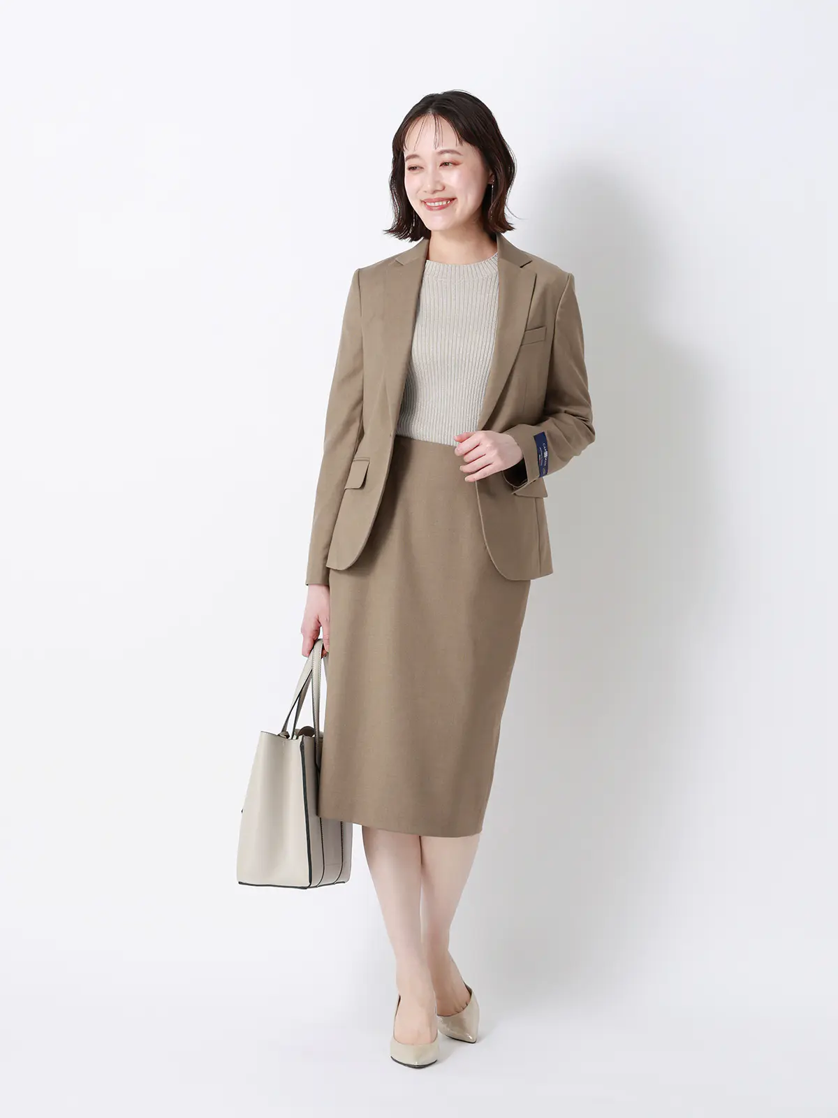 タイトスカート／Carreman／ウォッシャブル／接触冷感／TRストレッチ／無地 ベージュ 36(7号）