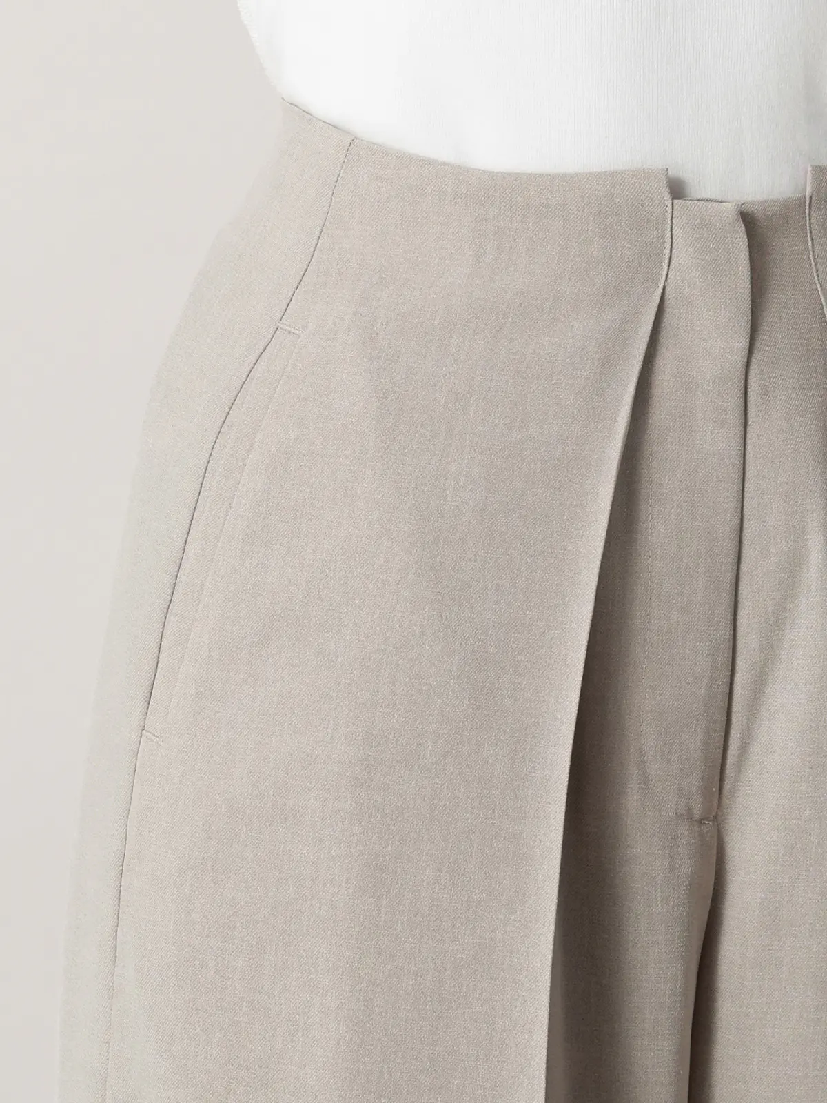 【2／23　23:59までWEB先行販売中】CIS．／タックワイドパンツ／無地 ベージュ 34(5号）