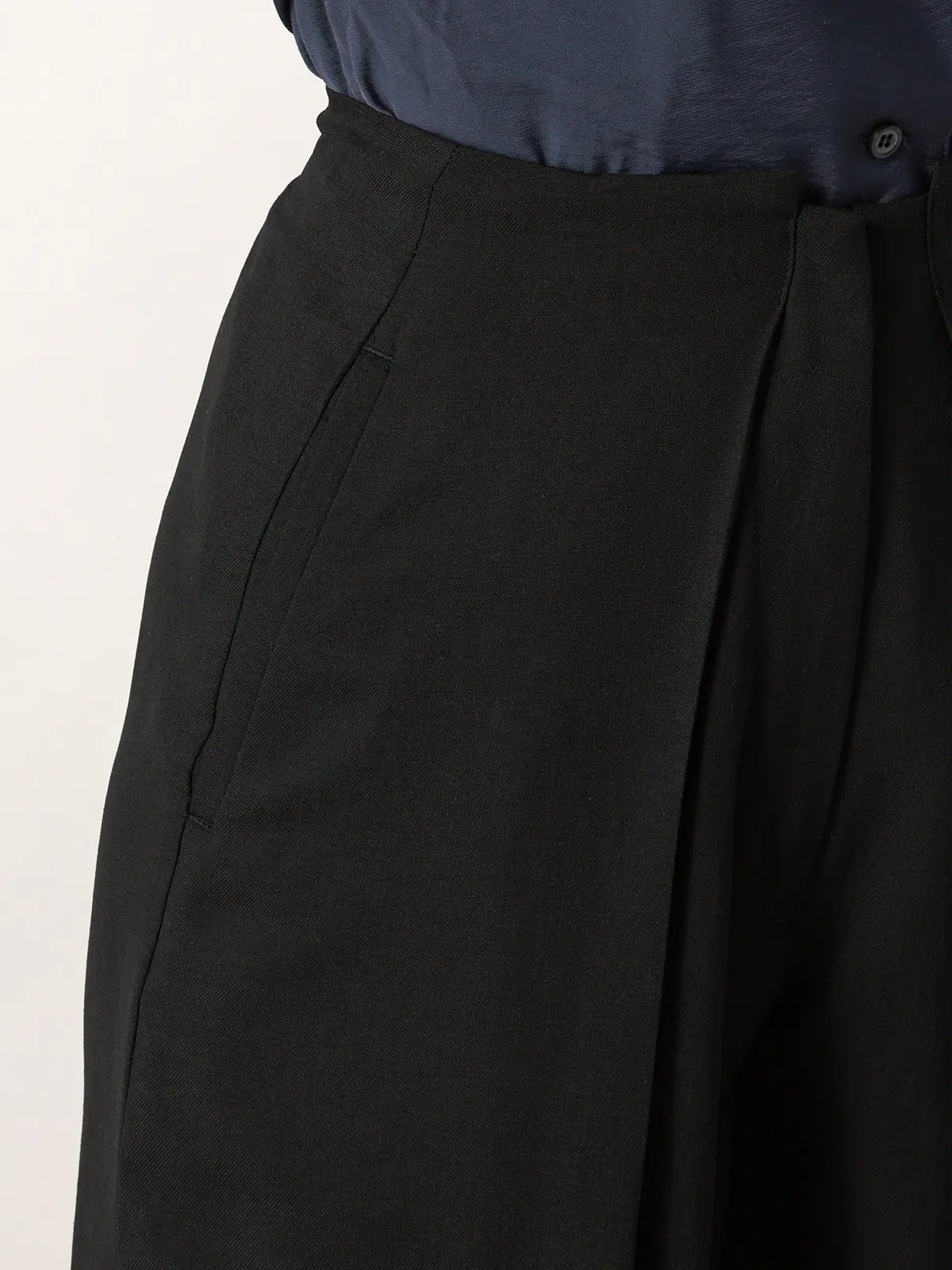 【2／23　23:59までWEB先行販売中】CIS．／タックワイドパンツ／無地 ブラック 34(5号）