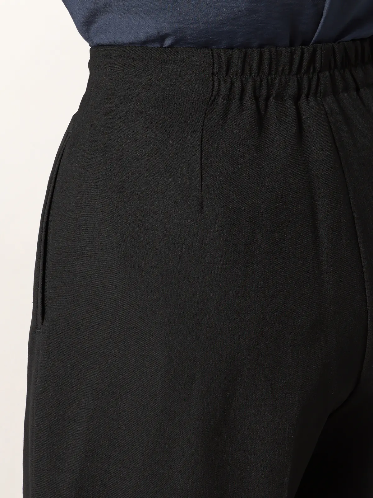 【2／23　23:59までWEB先行販売中】CIS．／タックワイドパンツ／無地 ブラック 34(5号）