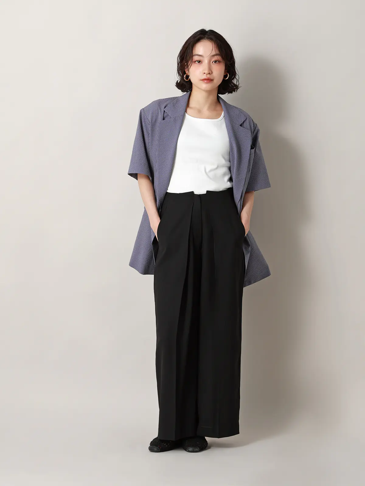 【2／23　23:59までWEB先行販売中】CIS．／タックワイドパンツ／無地 ブラック 34(5号）