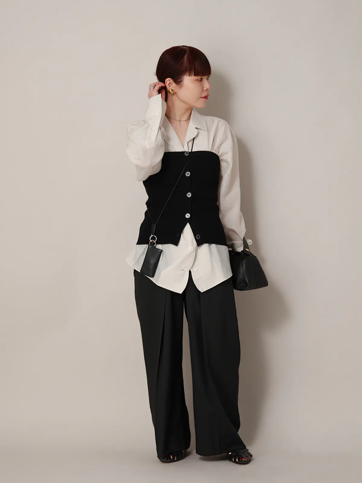 【2／23　23:59までWEB先行販売中】CIS．／タックワイドパンツ／無地 ブラック 34(5号）