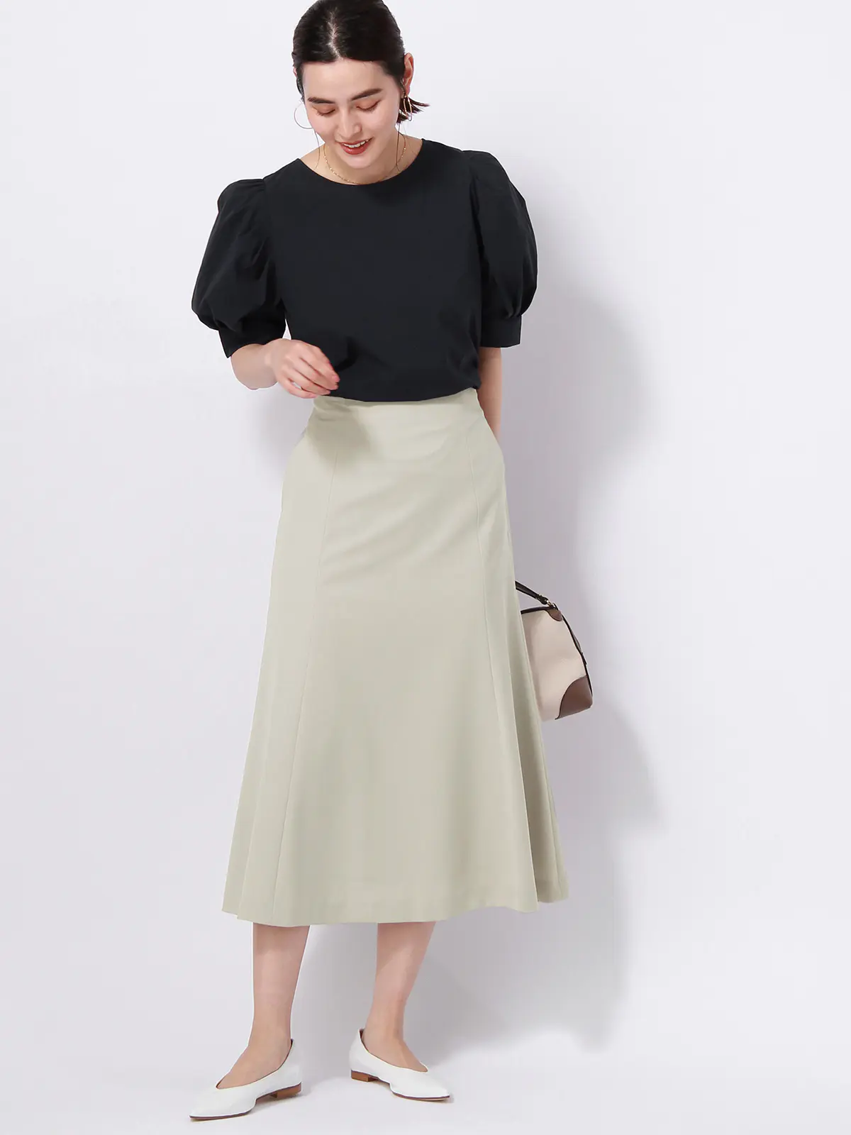 【訳アリ商品】フレアスカート／ウォッシャブル／抗菌／防臭／撥水／リネンライク／無地 ベージュ 36(7号）