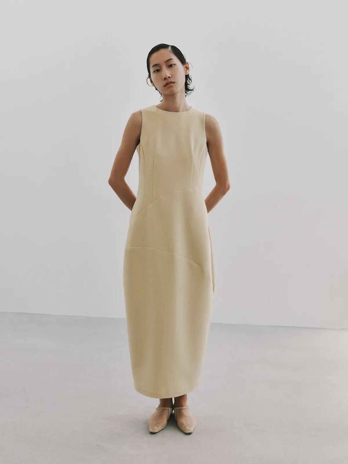 【2／23　23:59までWEB先行販売中】CIS．／アシンメトリックドレス イエロー 34(5号）