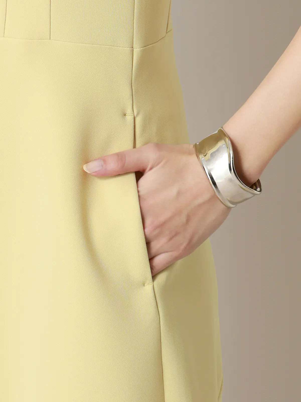 【2／23　23:59までWEB先行販売中】CIS．／アシンメトリックドレス イエロー 34(5号）