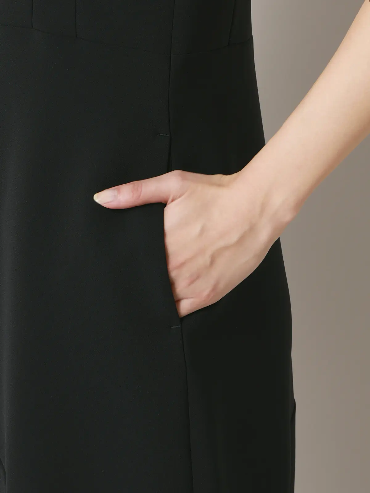 【2／23　23:59までWEB先行販売中】CIS．／アシンメトリックドレス ブラック 34(5号）