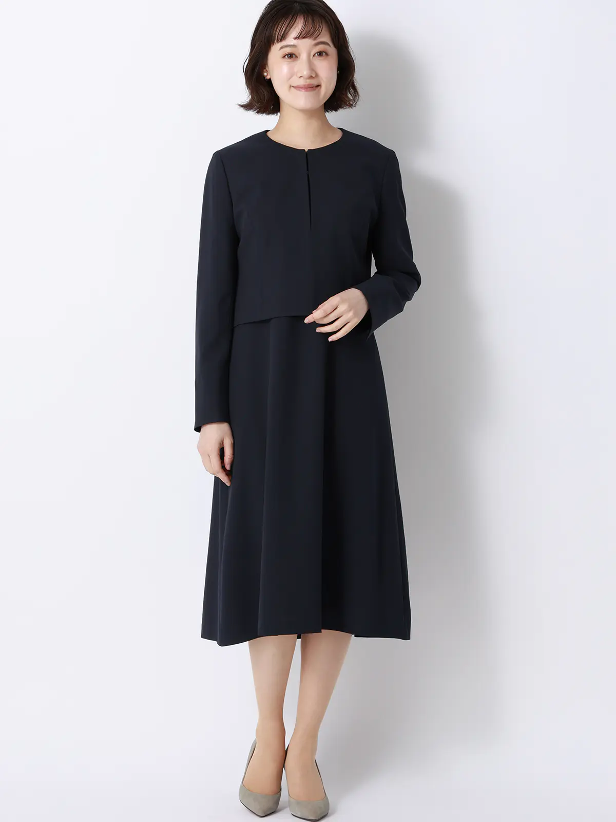 WEB限定／ジャケット＆ワンピースセットアップ／ノーカラー／ウォッシャブル／フォーマル／無地 ネイビー 36(7号）