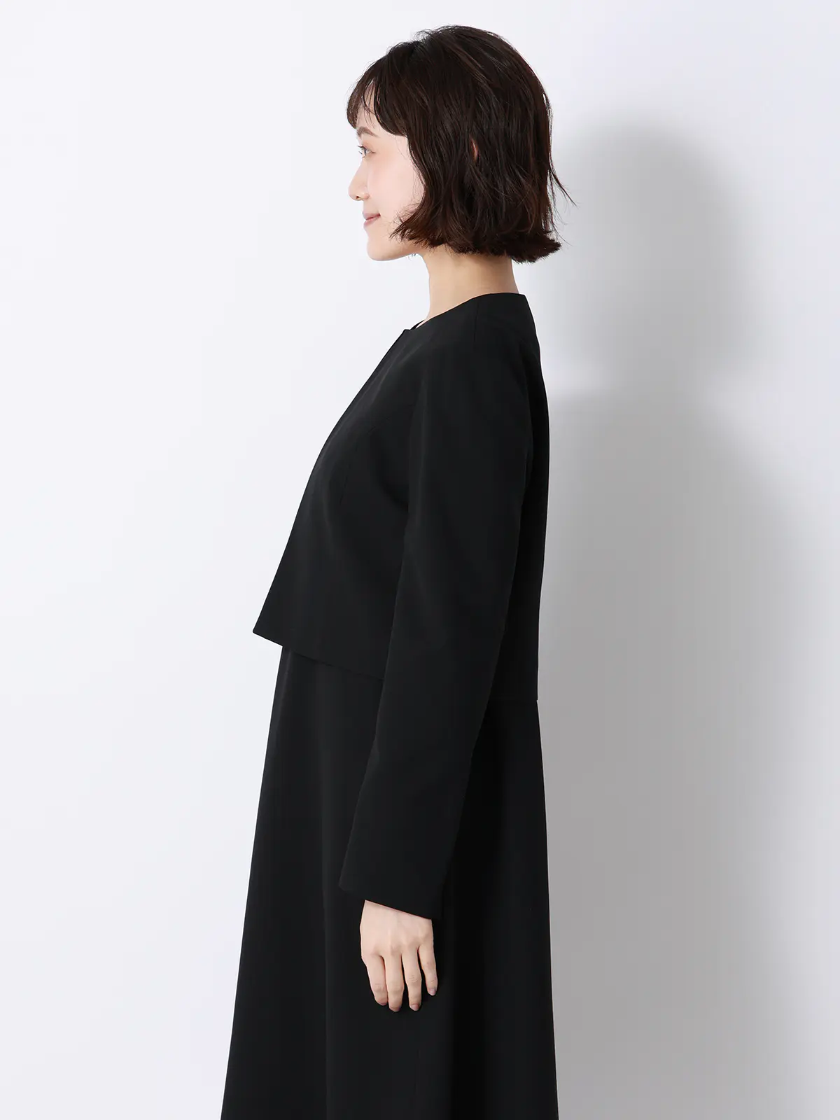 WEB限定／ジャケット＆ワンピースセットアップ／ノーカラー／ウォッシャブル／フォーマル／無地 ブラック 36(7号）