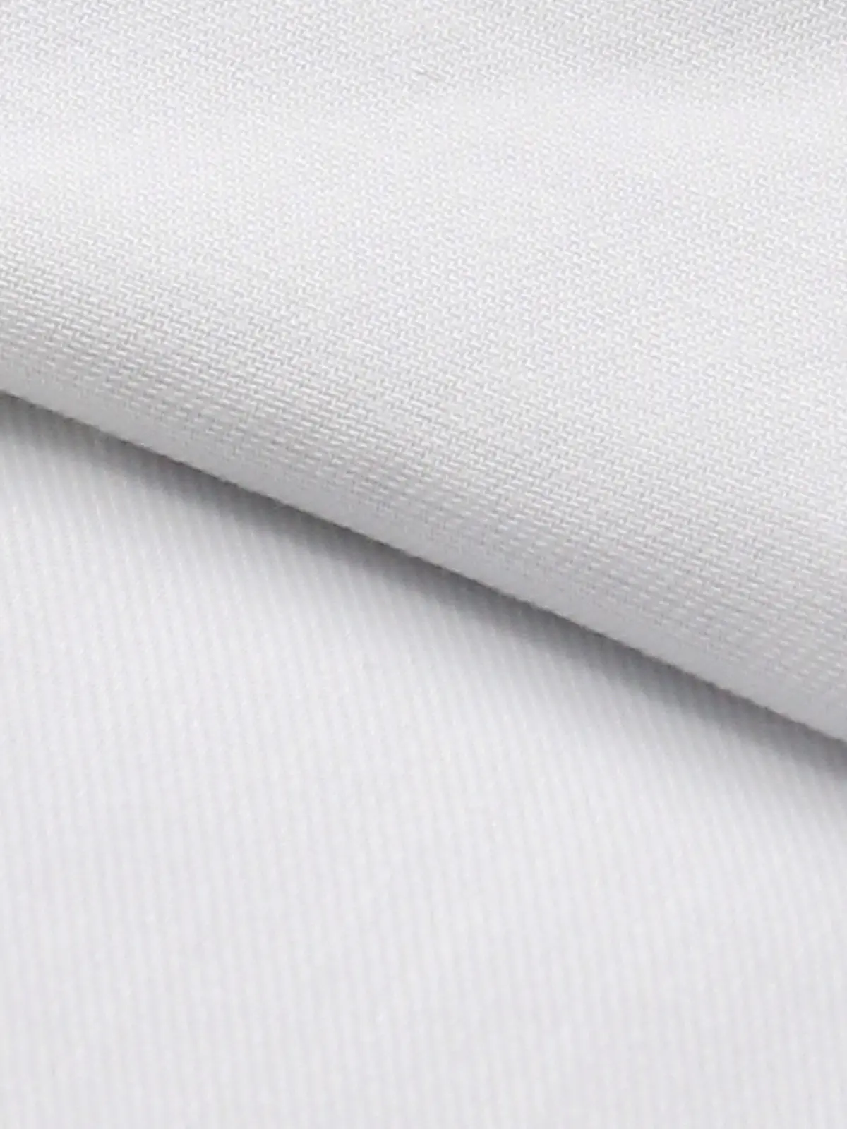 ワイシャツ／長袖／ノンアイロン／形態安定／ワイドカラー／織柄／BASIC／ドレスシャツ ホワイト 首周り:37cm,裄丈:80cm