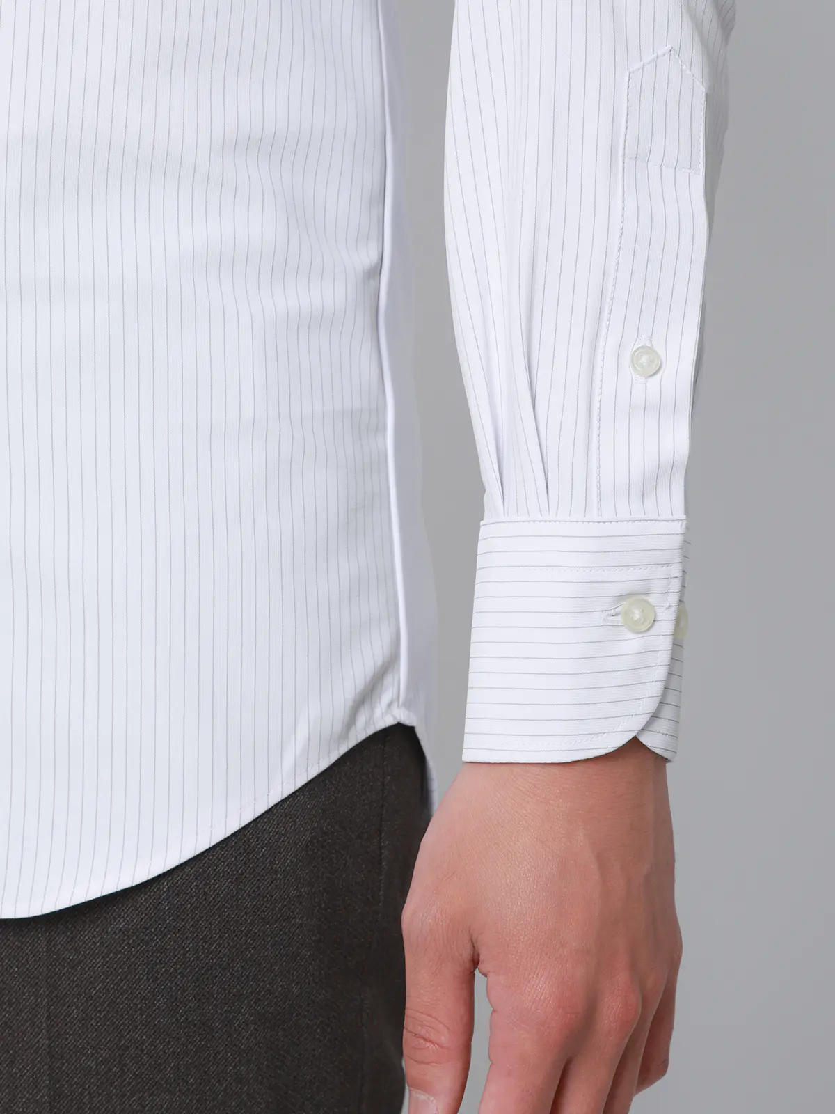 冷たいシャツ／ワイシャツ／ノンアイロンジャージー／ボタンダウンカラー／FIT／ドレスシャツ ライトグレー 首周り:37cm,裄丈:80cm