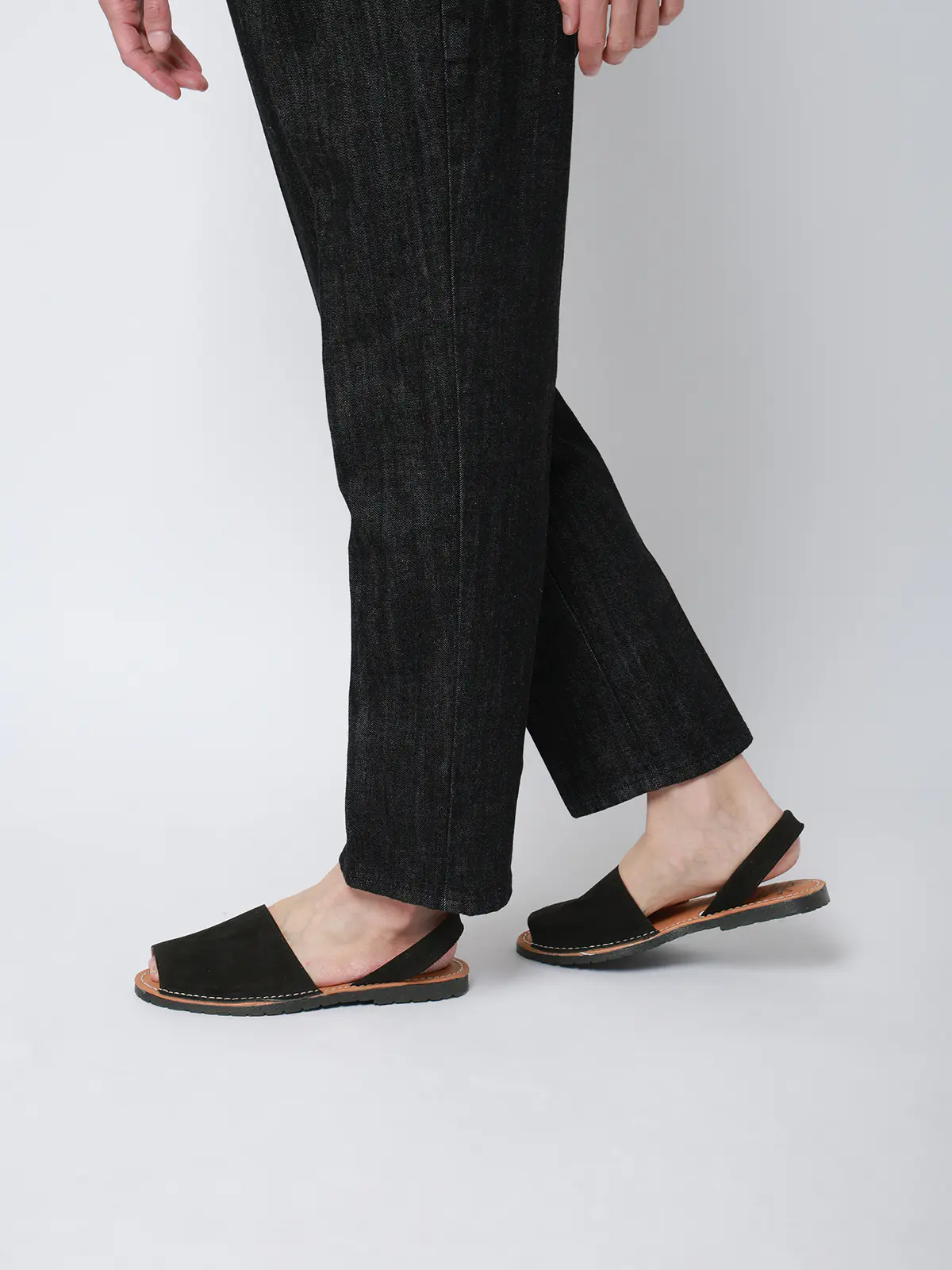 メノルカサンダル／Bio Penelope／スウェード ブラック 24.0cm
