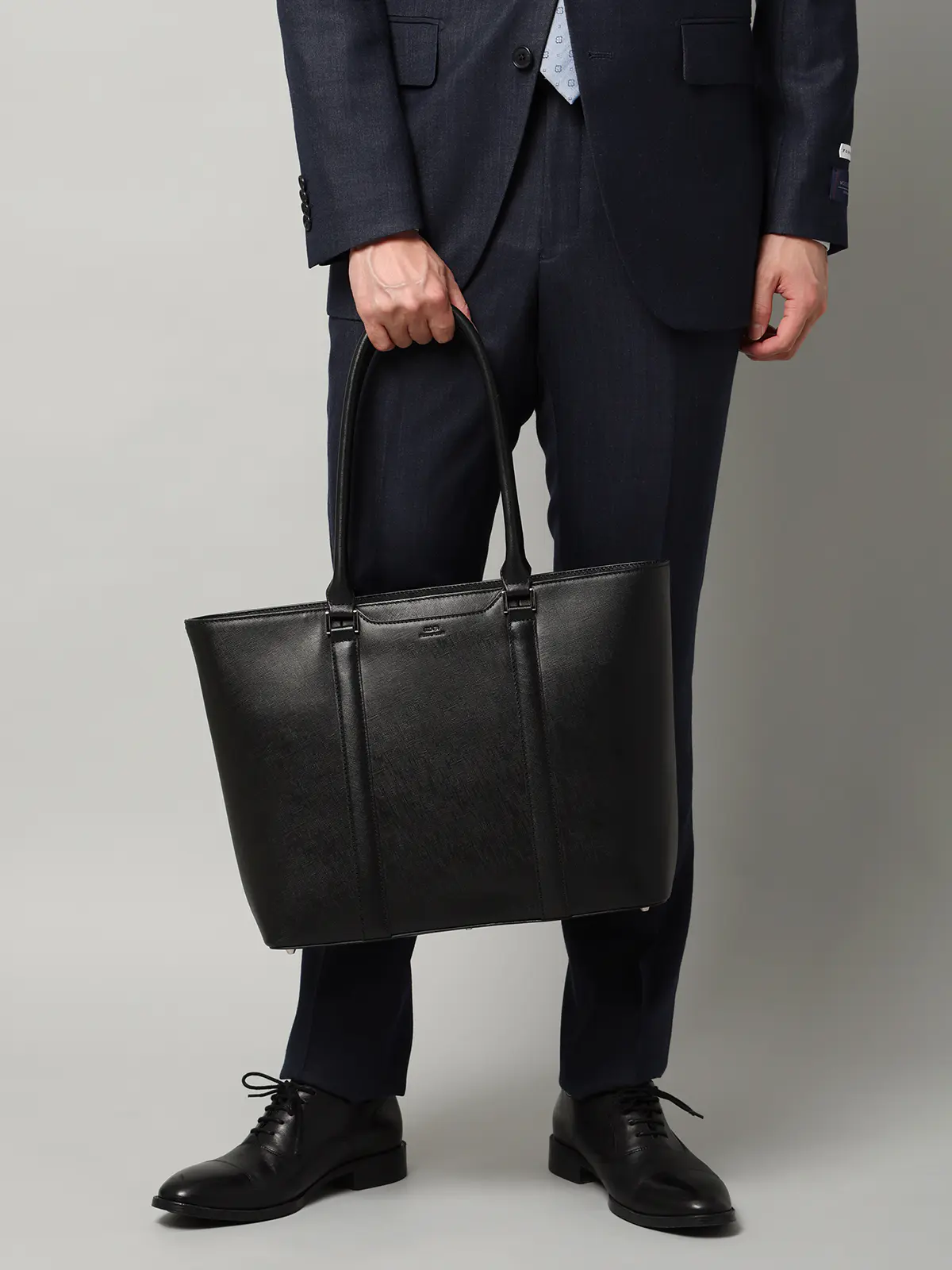 トートバッグ／SEEKER別注／サフィアーノレザー ブラック F