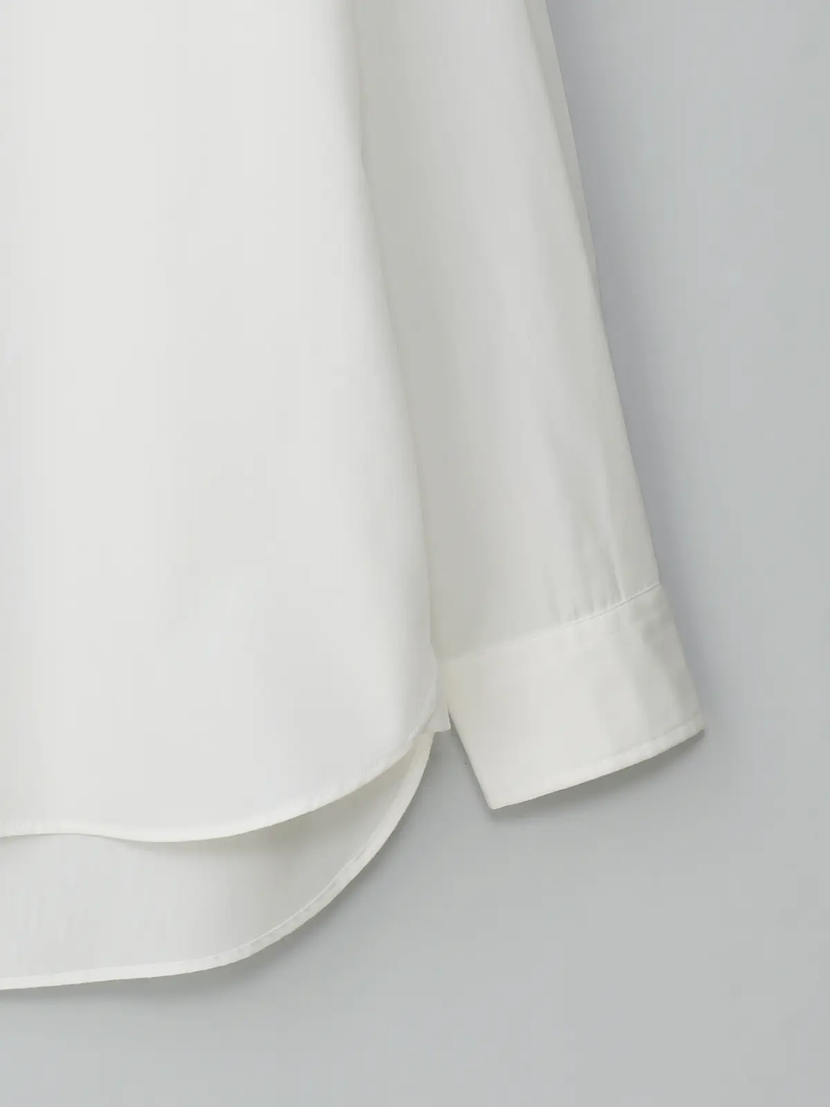 GOOVI／バンドカラーシャツ／長袖／ウォッシャブル／ポリエステルコットンブロード／無地 ホワイト 1