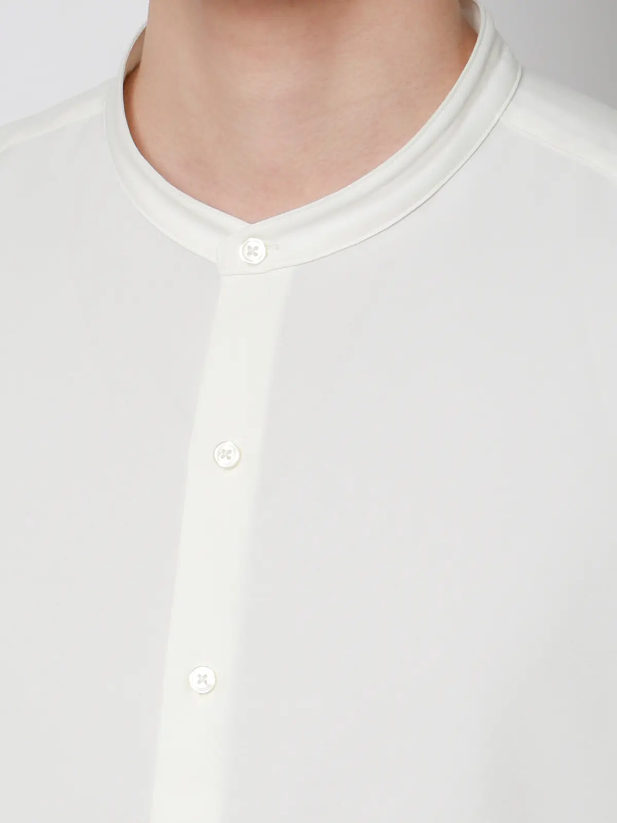 バンドカラーシャツ／長袖／ノンアイロン／ウォッシャブル／ストレッチ／速乾／トロピカル オフホワイト S