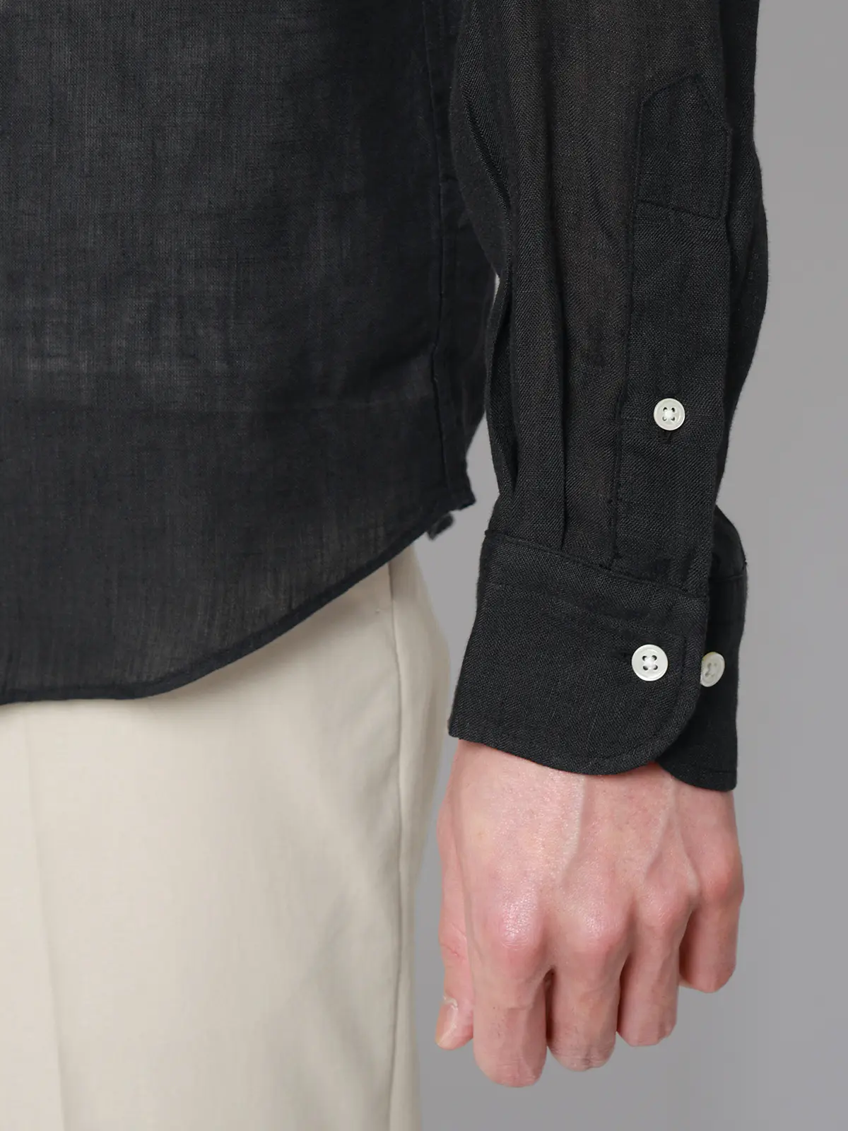 カッタウェイシャツ／長袖／ウォッシャブル／リネン／無地 ブラック S
