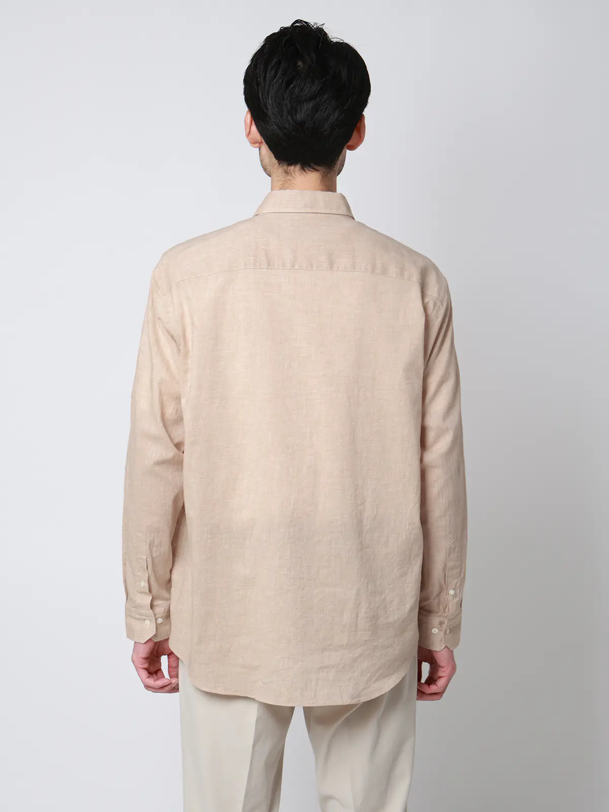 レギュラーカラーシャツ／長袖／ウォッシャブル／コットンリネンダンガリー／無地 ベージュ M