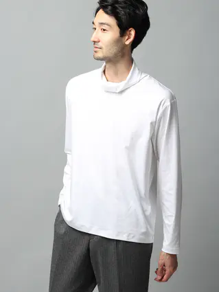 タートルネックTシャツ