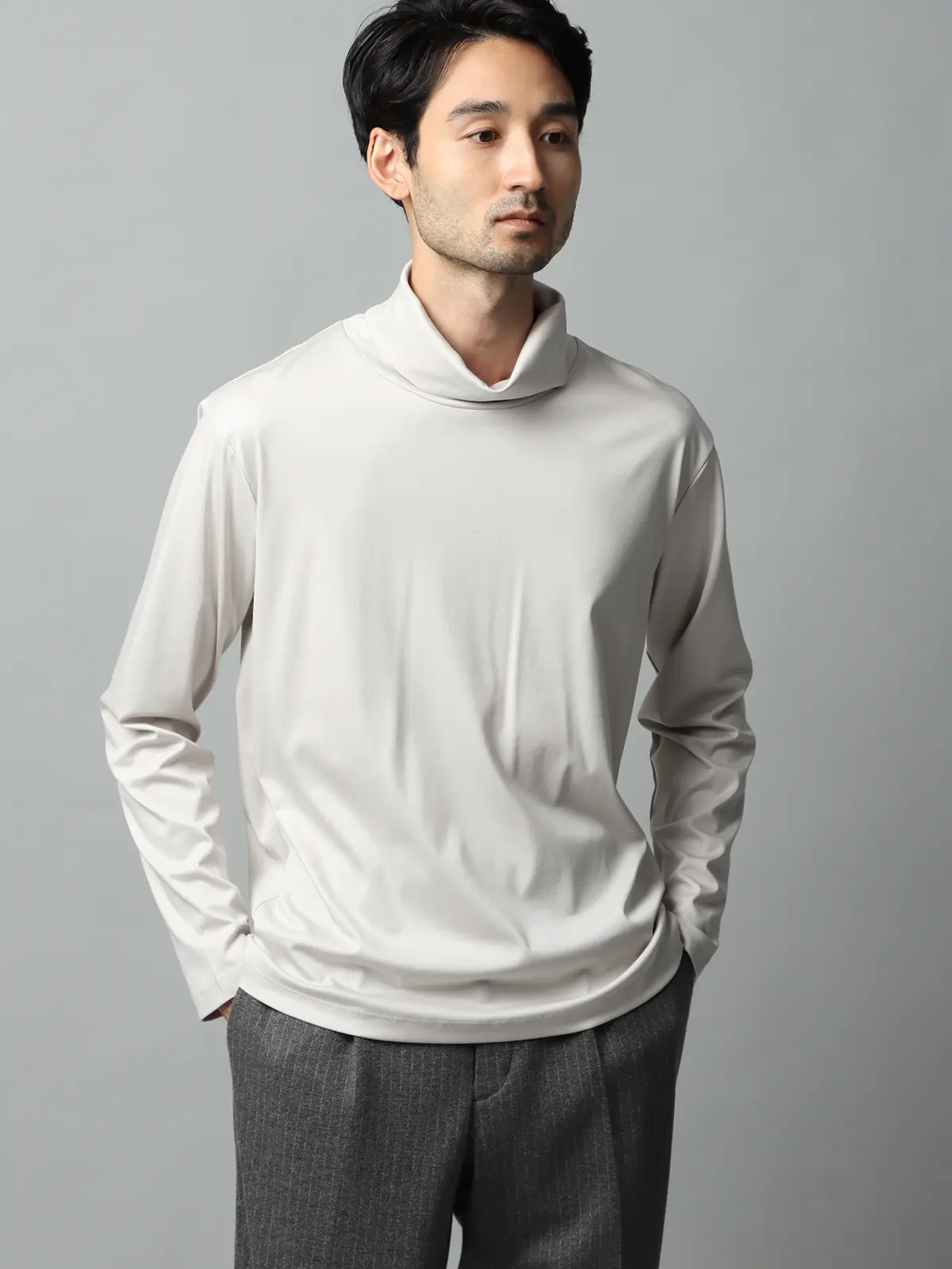タートルネックTシャツ／長袖／ウォッシャブル／形態安定／シルケットスムースコットン／無地 グレー系 S