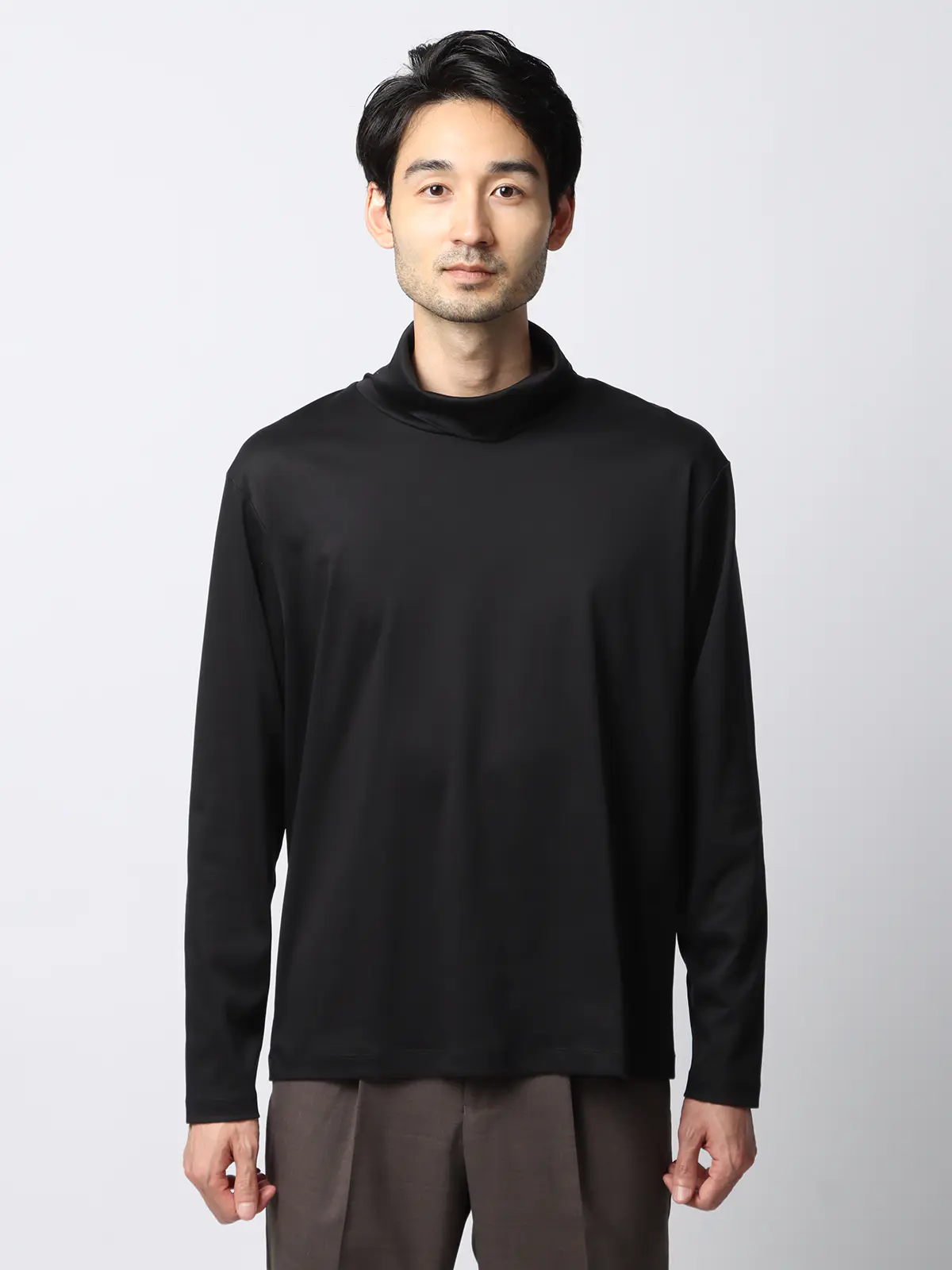 タートルネックTシャツ／長袖／ウォッシャブル／形態安定／シルケットスムースコットン／無地 ブラック系 S