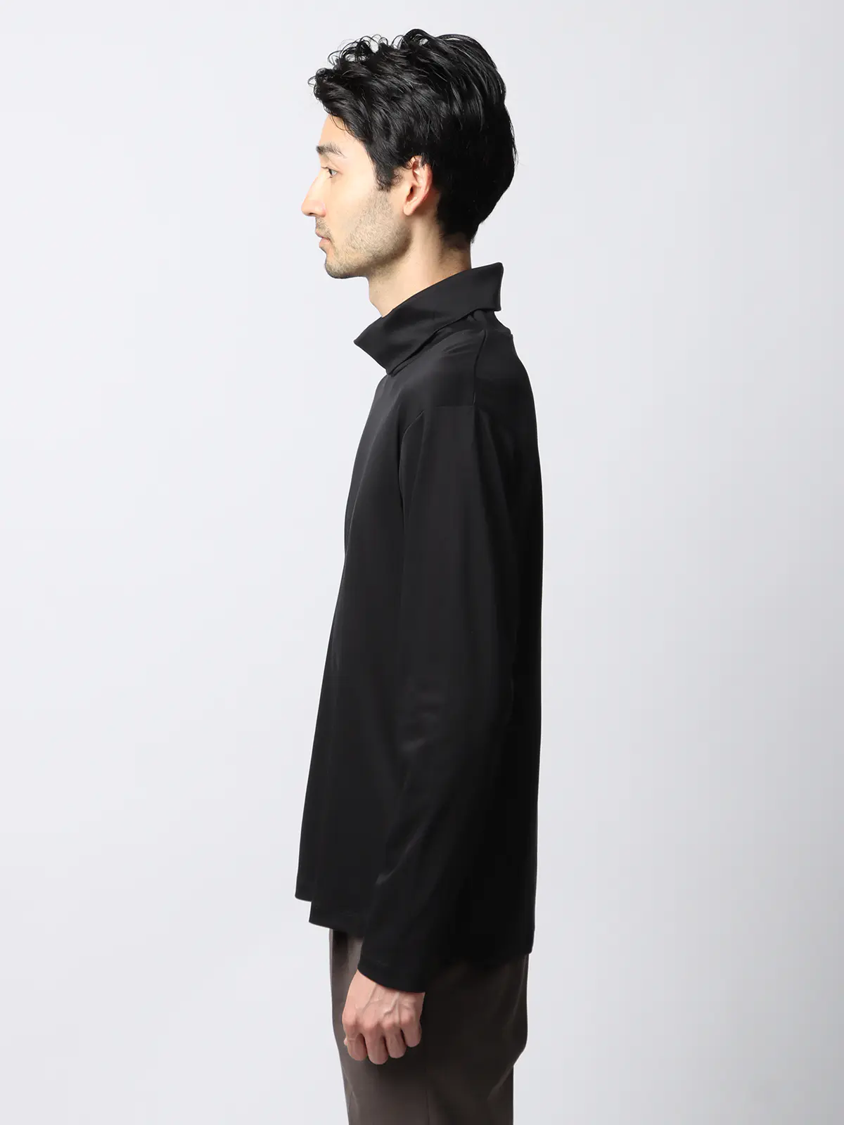 タートルネックTシャツ／長袖／ウォッシャブル／形態安定／シルケットスムースコットン／無地 ブラック系 S