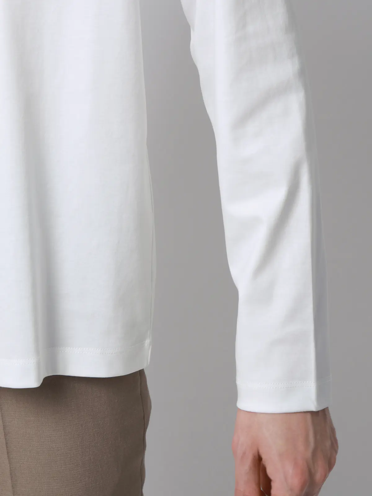 クルーネックTシャツ／長袖／ウォッシャブル／形態安定／シルケットスムースコットン／無地 ホワイト S