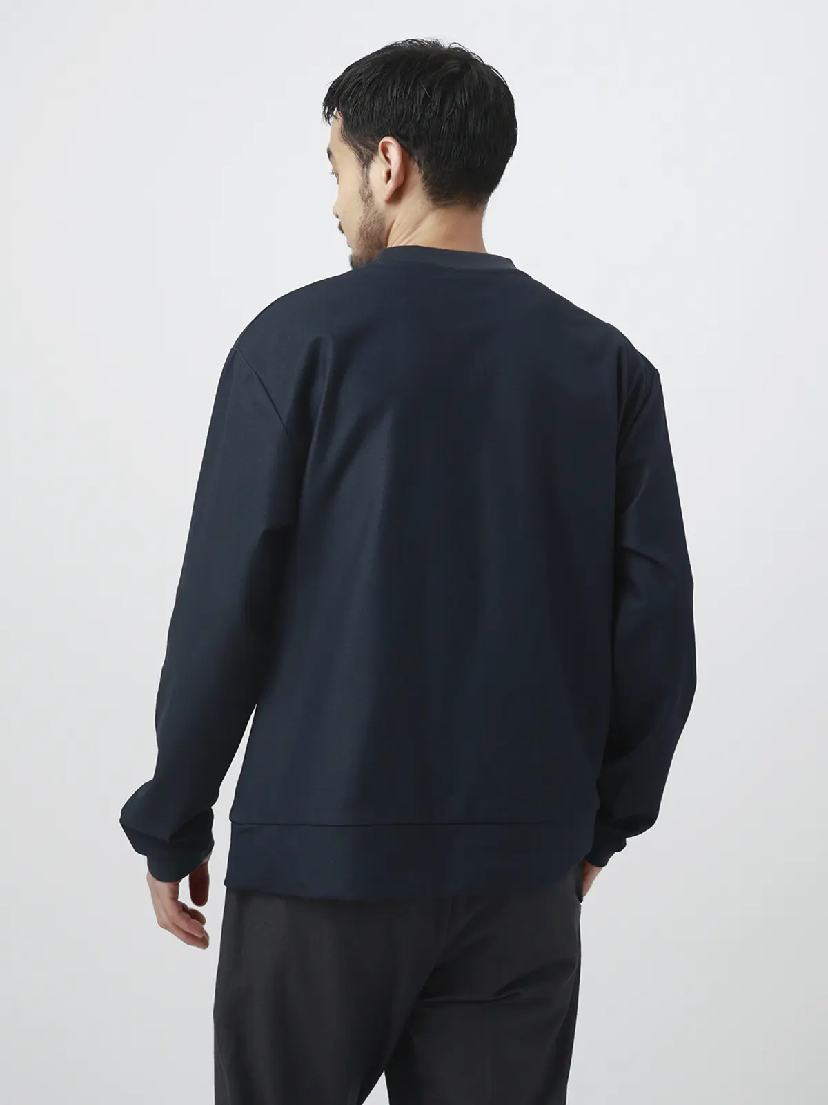 FLAT／Tシャツ ／長袖／ウォッシャブル／ストレッチ／スウェードライクニット／無地 ネイビー S