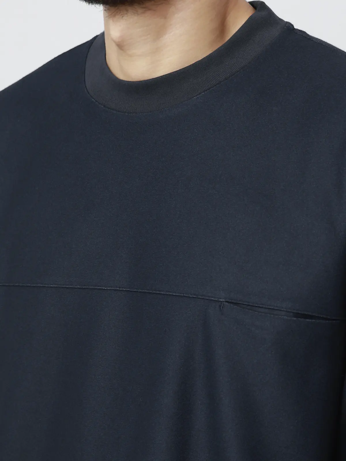 FLAT／Tシャツ ／長袖／ウォッシャブル／ストレッチ／スウェードライクニット／無地 ネイビー S