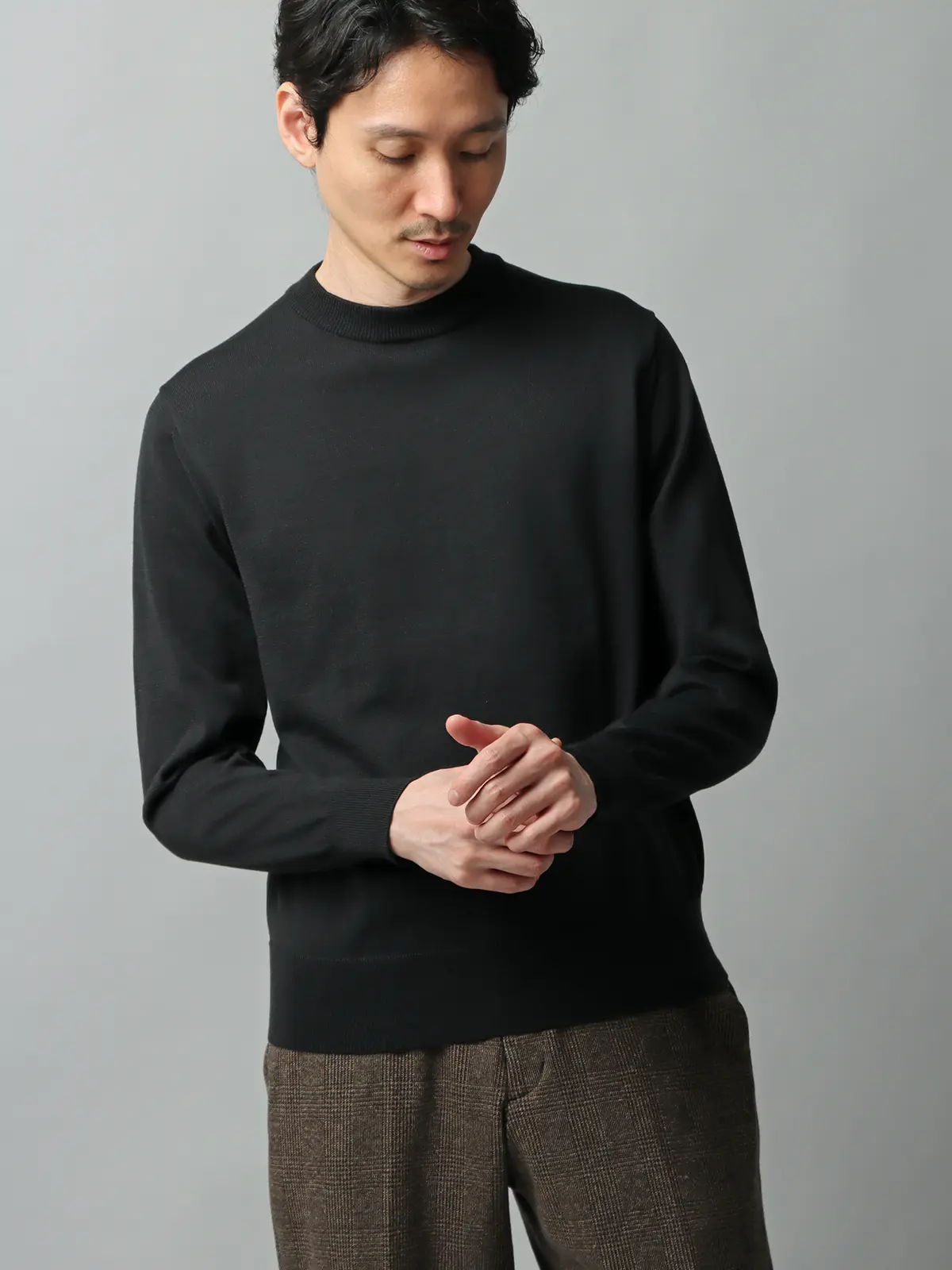 クルーネックニット／長袖／ウォッシャブル／オーガニックコットンブレンド天竺／無地 ブラック S