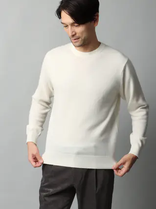 カシミヤクルーネックニット