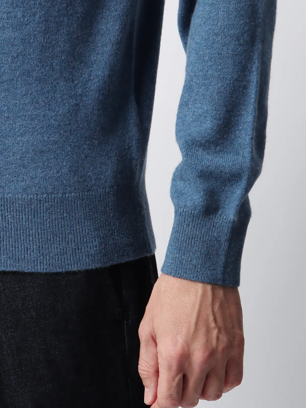 クルーネックニット/長袖/カシミヤ/無地 ブルー M