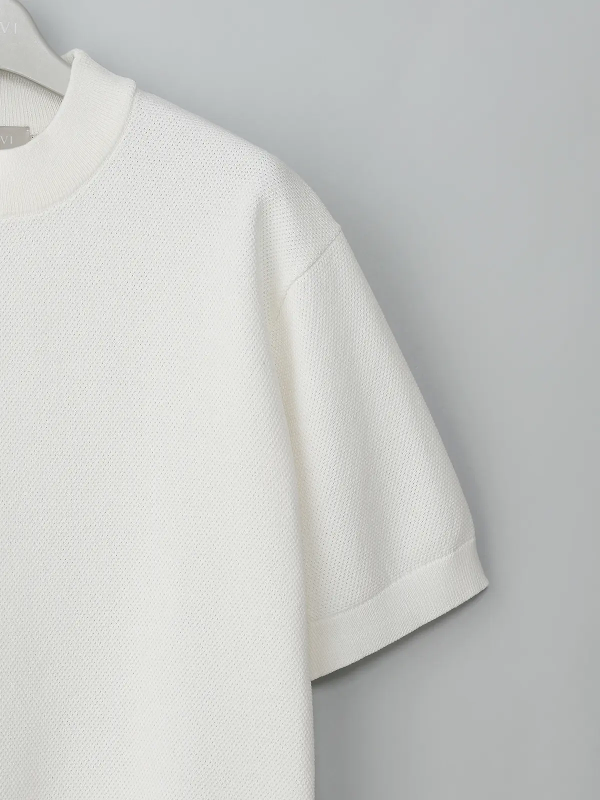 GOOVI／モックネックニット／半袖／ウォッシャブル／和紙ブレンドプレーティング／無地 ホワイト 1