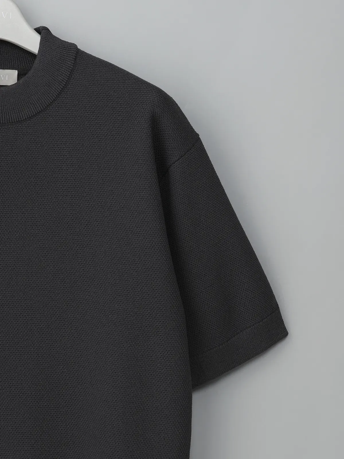 GOOVI／モックネックニット／半袖／ウォッシャブル／和紙ブレンドプレーティング／無地 グレー 1