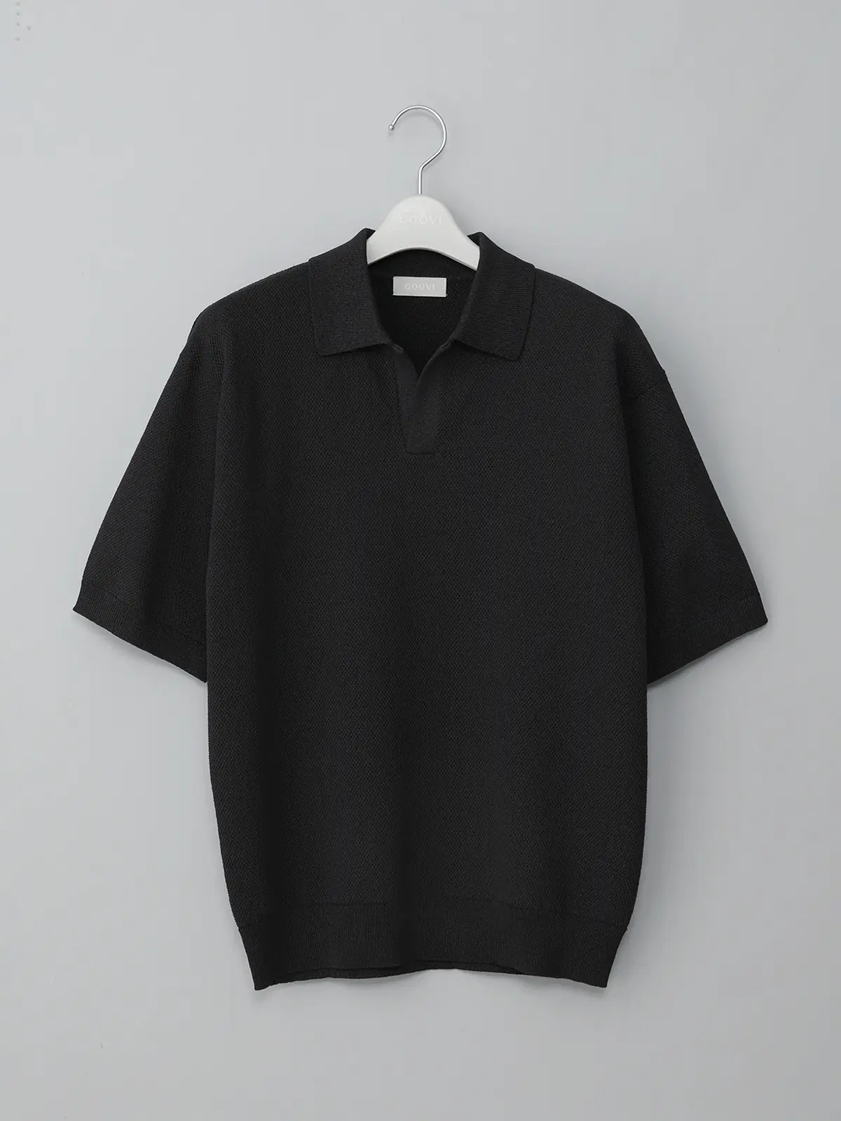 GOOVI／スキッパーポロニット／半袖／ウォッシャブル／和紙ブレンドプレーティング／無地 ブラック 1