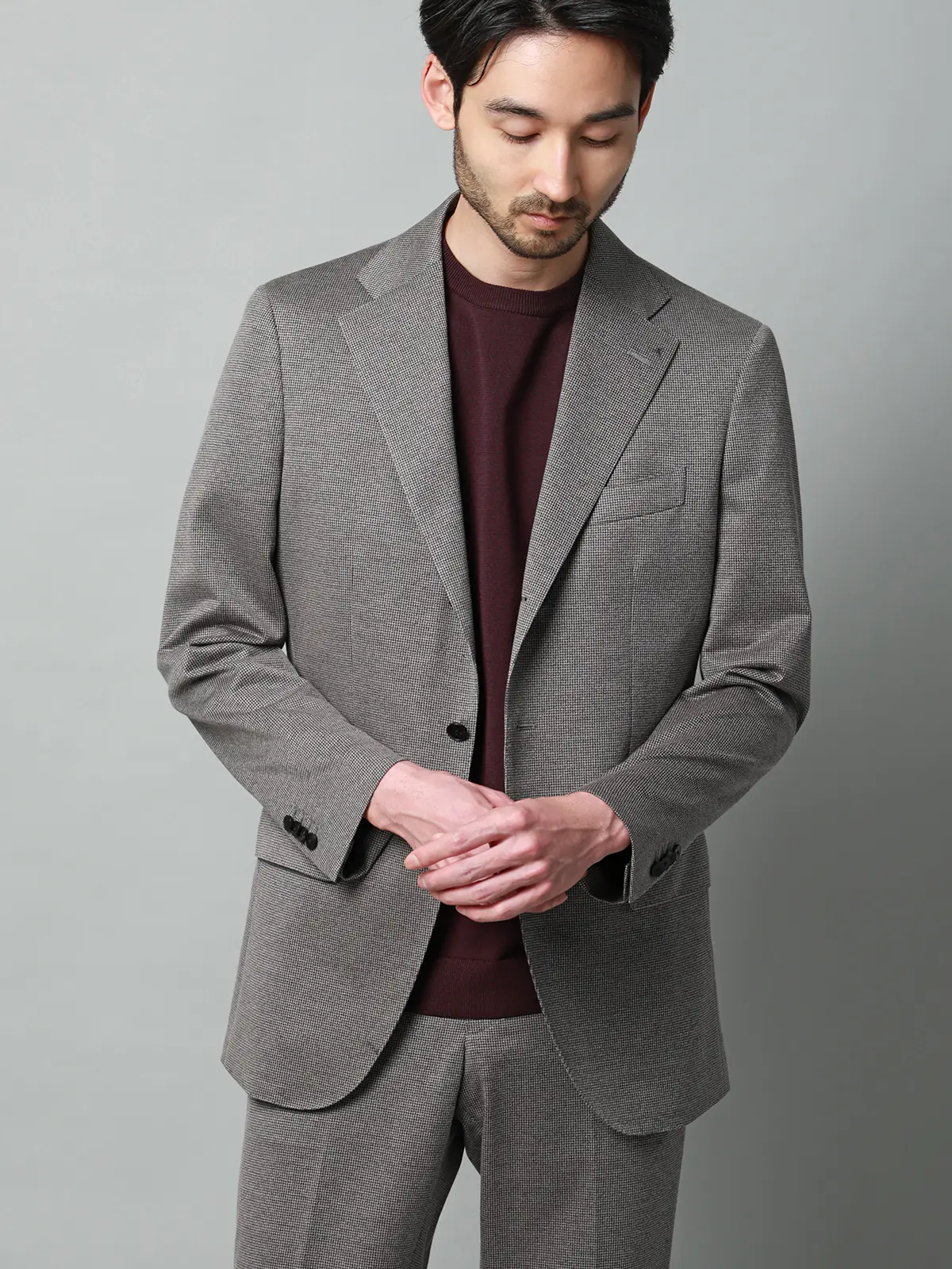 クルーネックニット／半袖／ウォッシャブル／強撚コットンアクリル天竺／無地 ブラウン S