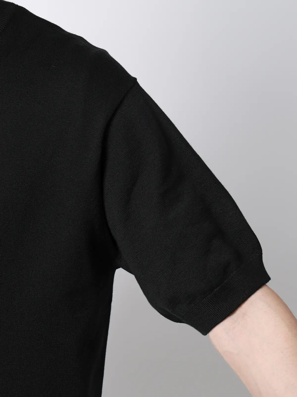 クルーネックニット／半袖／ウォッシャブル／強撚コットンアクリル天竺／無地 ブラック S