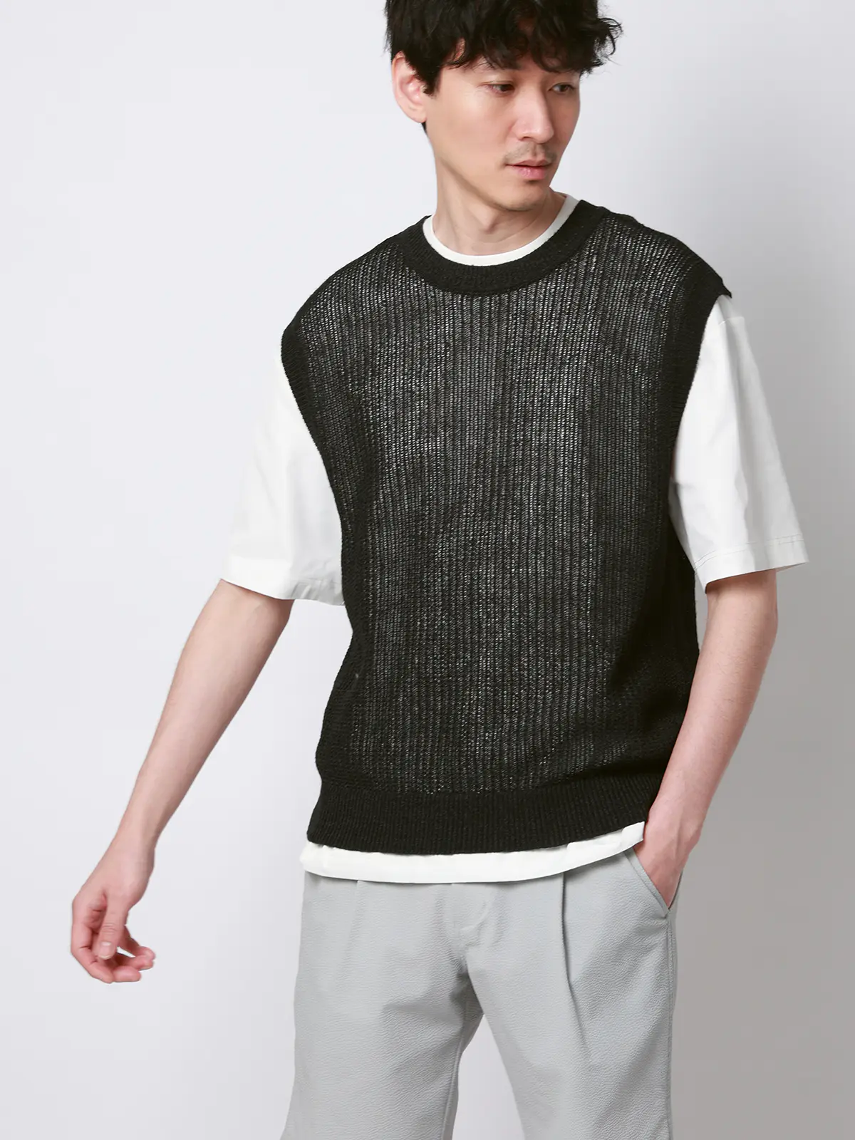 FLAT／シアーサマーニットベスト／ウォッシャブル／ペーパーニット／無地 ブラック M