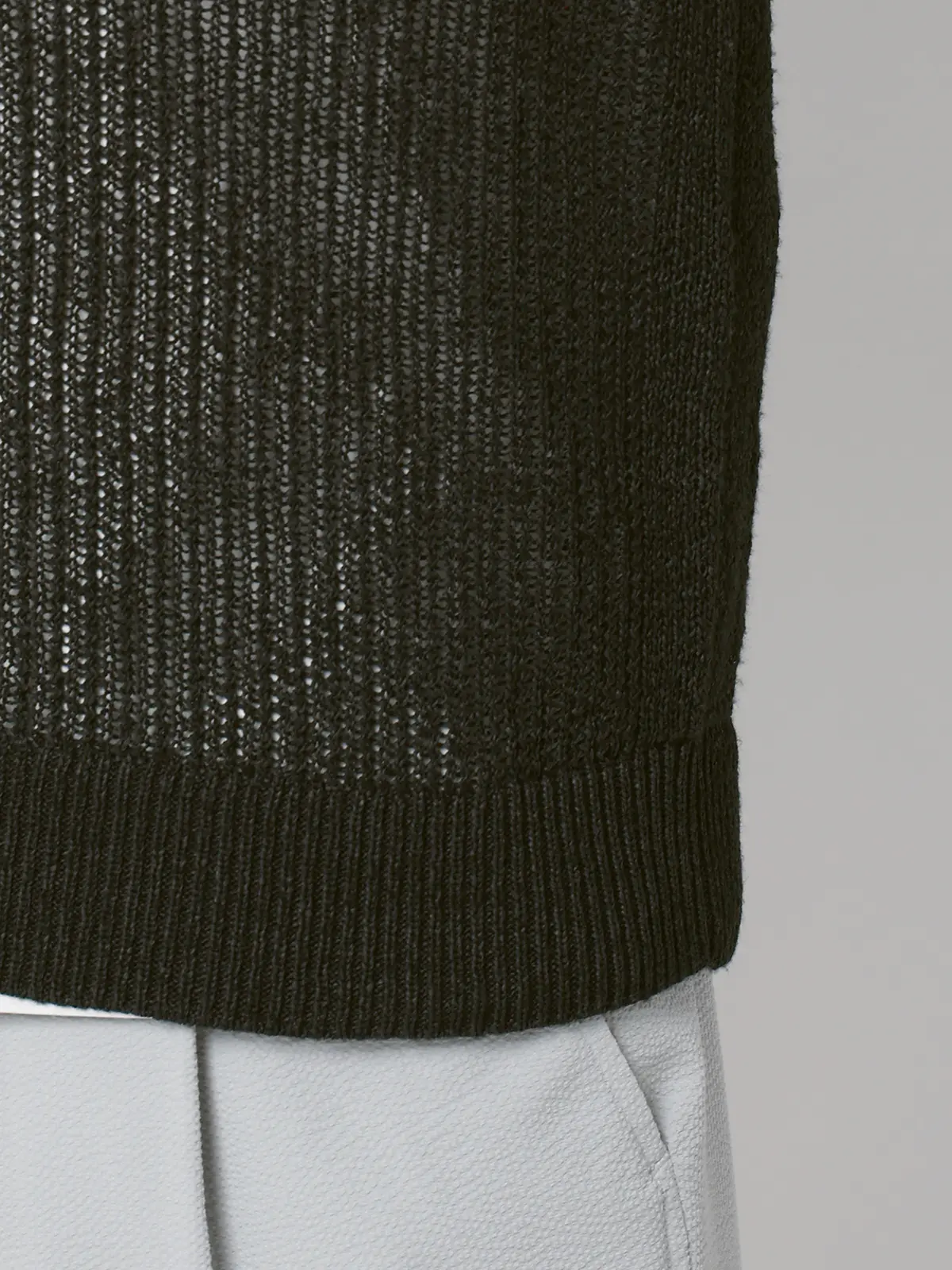 FLAT／シアーサマーニットベスト／ウォッシャブル／ペーパーニット／無地 ブラック M