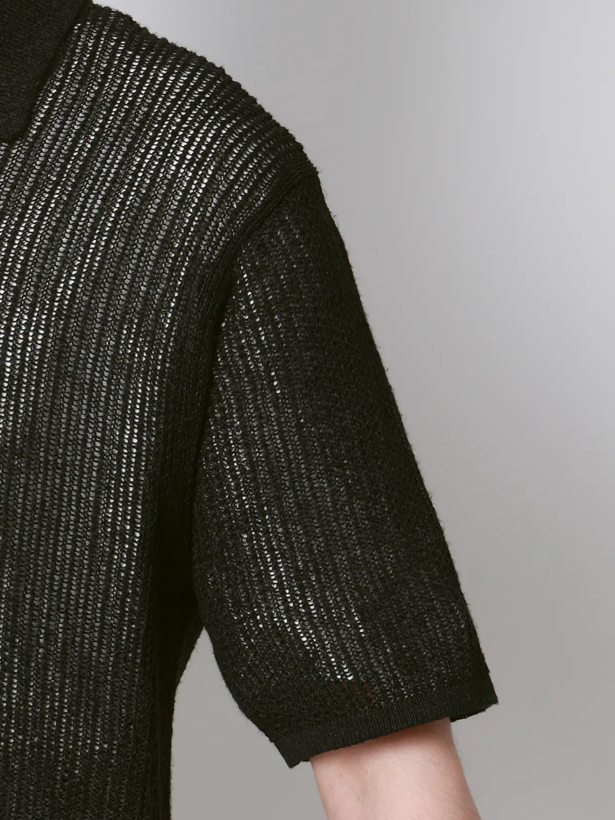 FLAT／シアーサマーニットポロ／半袖／ウォッシャブル／ペーパーニット／無地 ブラック S