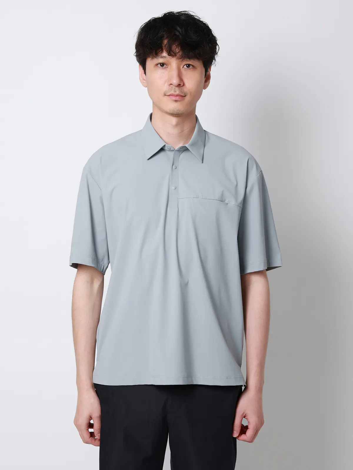 FLAT／ポロシャツ／半袖／接触冷感／ナイロンスムース／無地 サックス S