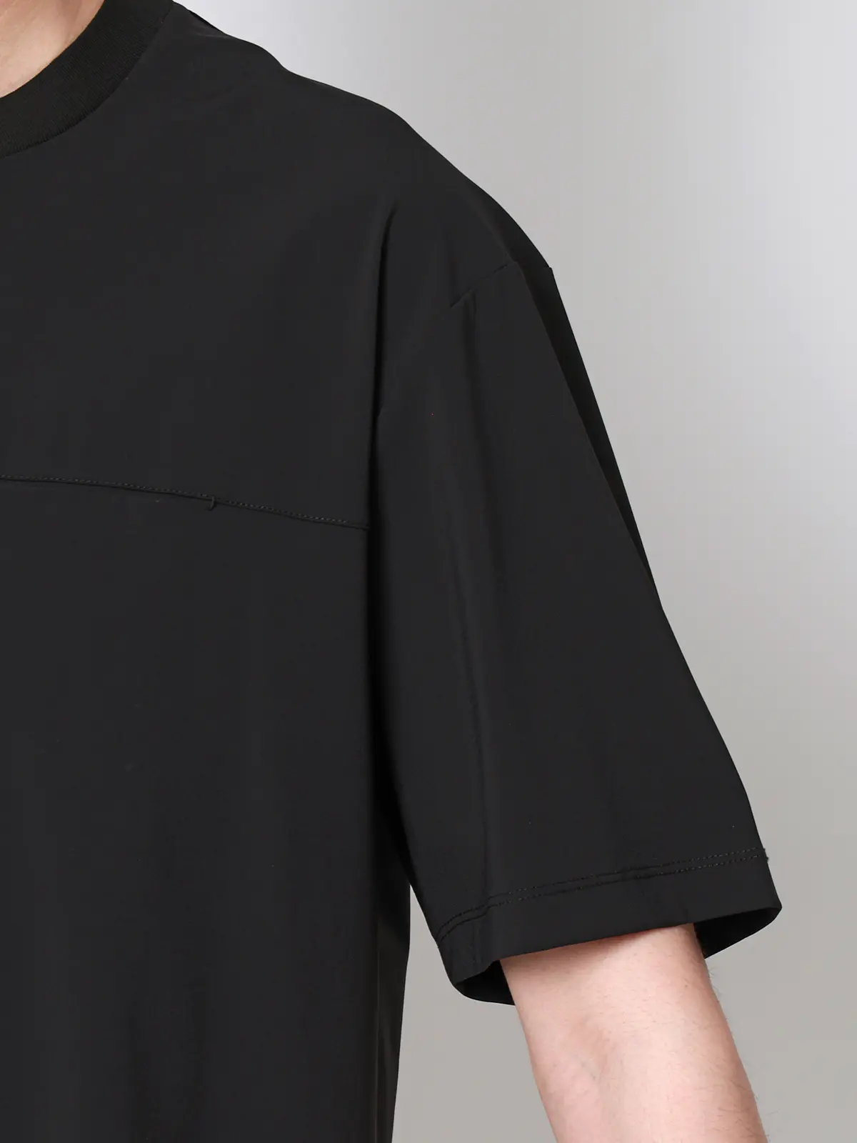 FLAT／Tシャツ／半袖／接触冷感／ナイロンスムース／無地 ブラック S