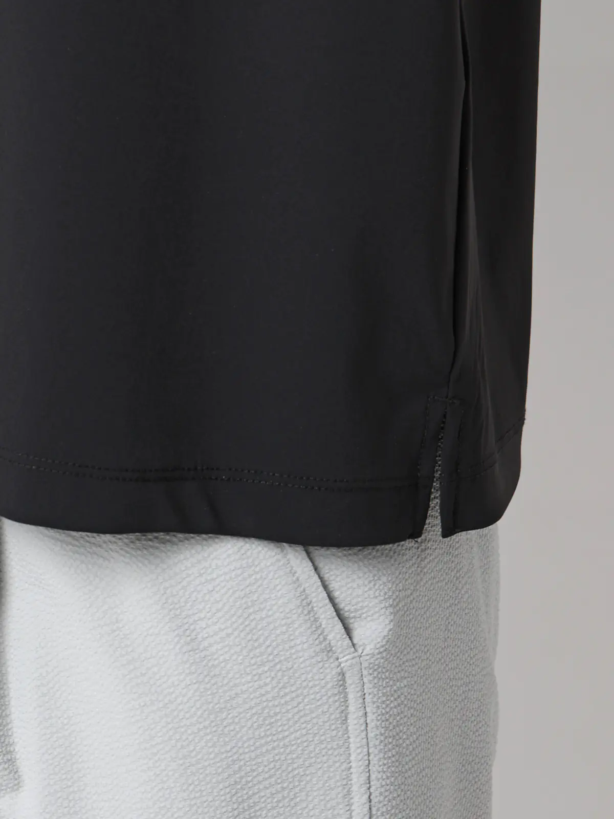 FLAT／Tシャツ／半袖／接触冷感／ナイロンスムース／無地 ブラック S