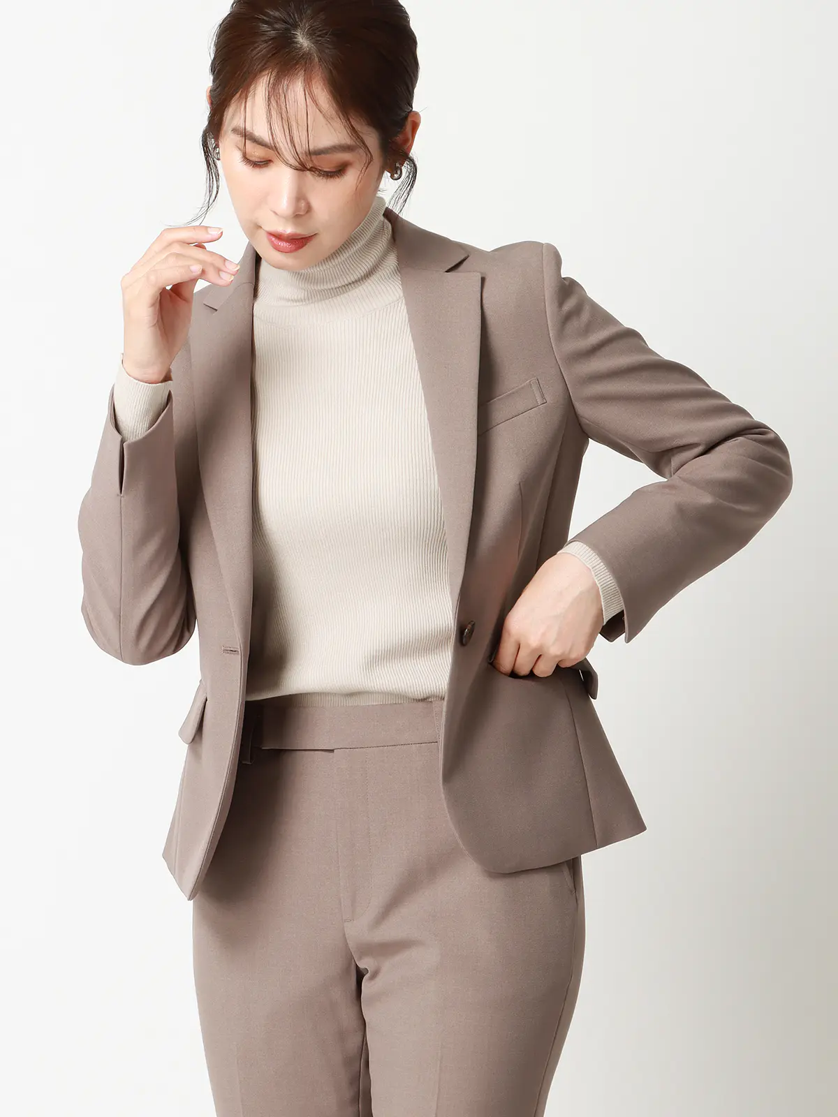 ハイネックリブニット／長袖／ウォッシャブル／強撚レーヨンポリエステル／無地 グレー 38(9号）