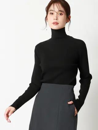 ハイネックリブニット