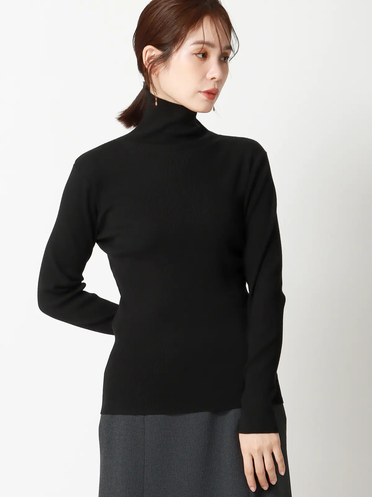 ハイネックリブニット／長袖／ウォッシャブル／強撚レーヨンポリエステル／無地 ブラック 38(9号）
