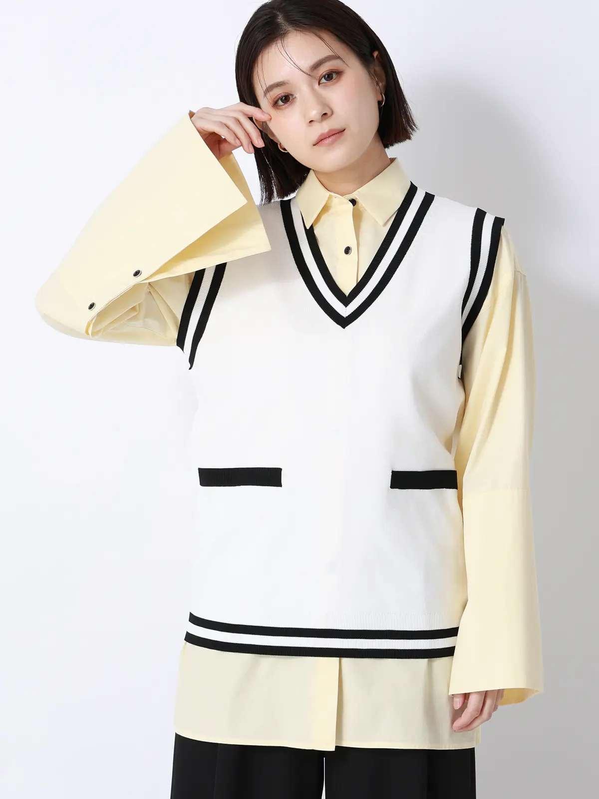 CHANTOWA／バイカラーVネックニットベスト／ハンドウォッシュ ホワイト F