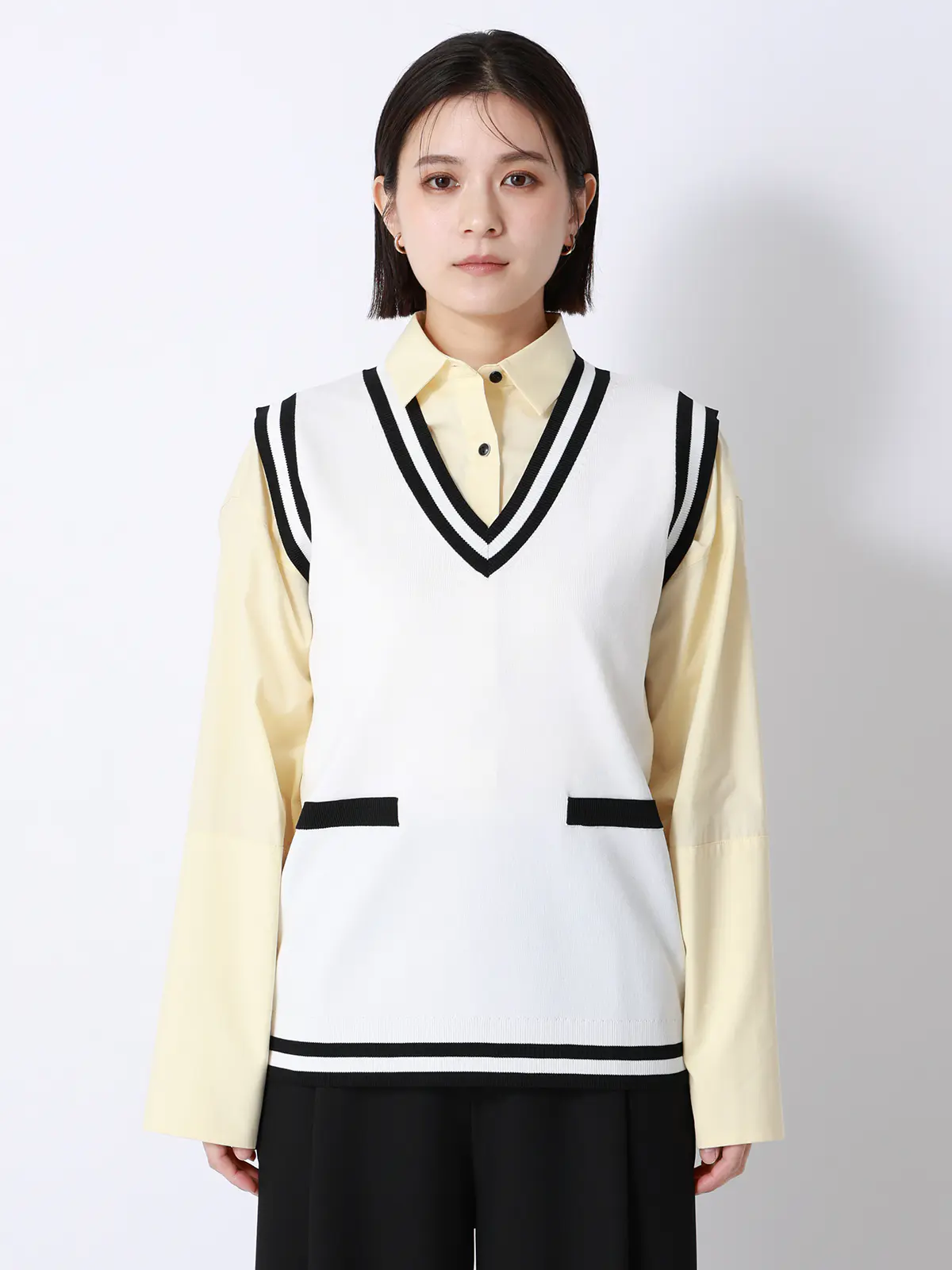 CHANTOWA／バイカラーVネックニットベスト／ハンドウォッシュ ホワイト F