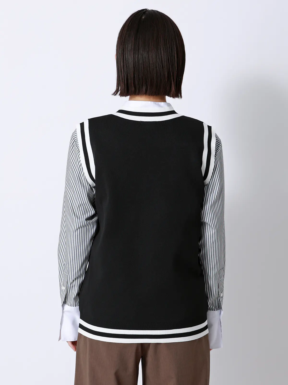 CHANTOWA／バイカラーVネックニットベスト／ハンドウォッシュ ブラック F