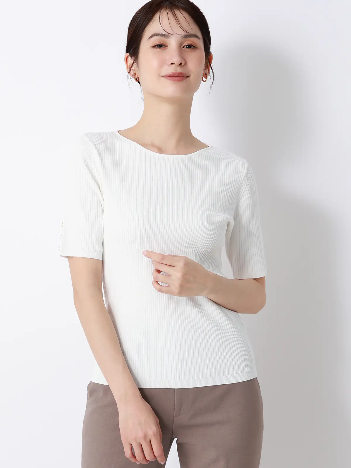 ボートネックリブニット／5分袖／ハンドウォッシュ／ドライレーヨン／無地 オフホワイト F