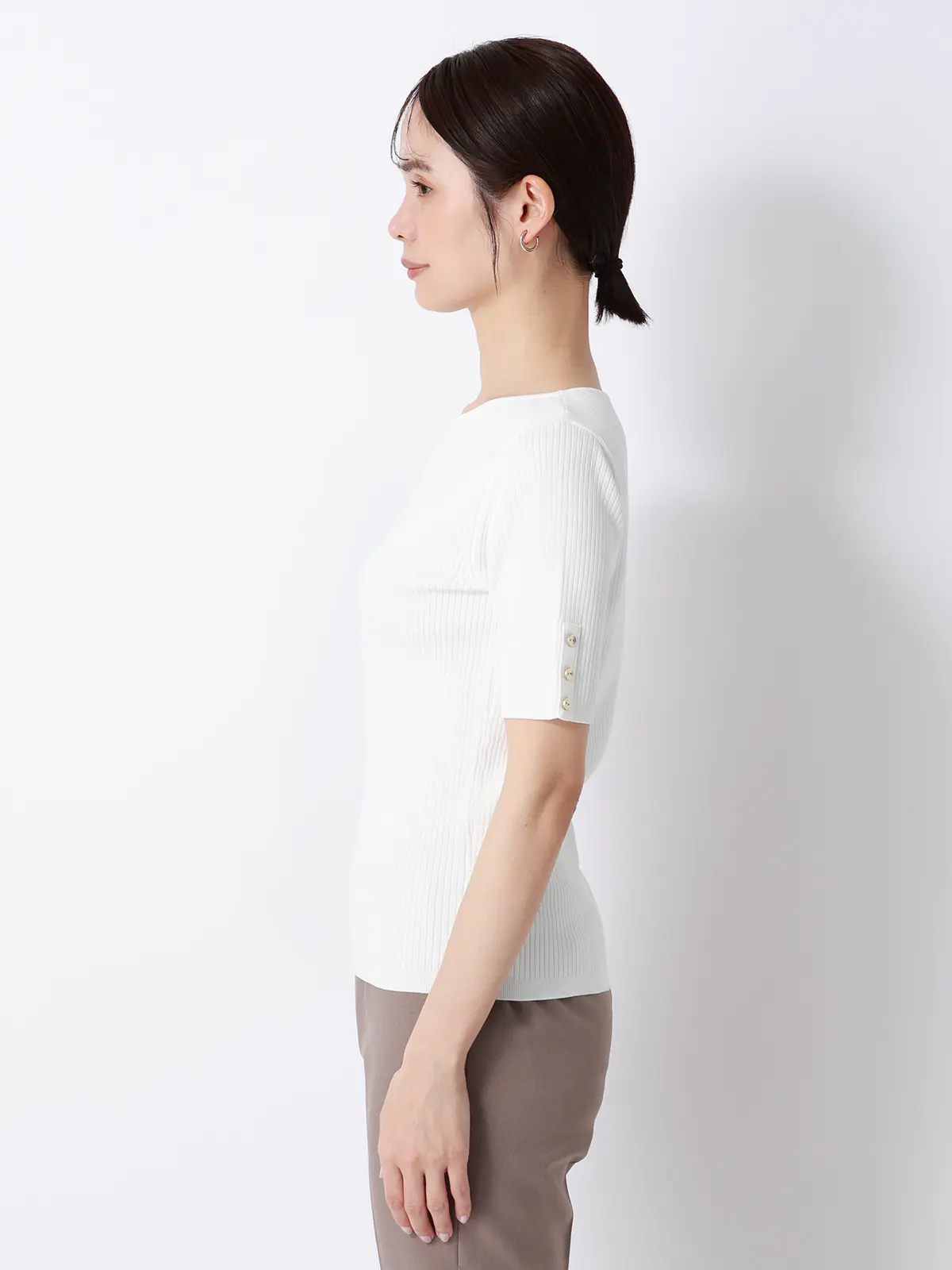 ボートネックリブニット／5分袖／ハンドウォッシュ／ドライレーヨン／無地 オフホワイト F